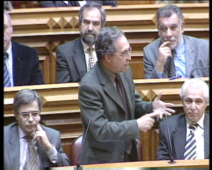 António Guterres interpelado sobre economia