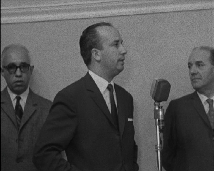 Homenagem a José Guilherme de Mello e Castro