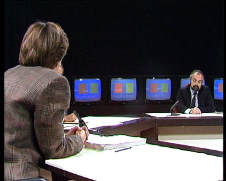 Debate entre Assunção Esteves e José Magalhães