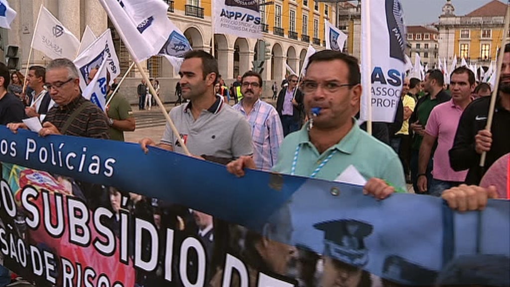 Manifestação de forças de segurança