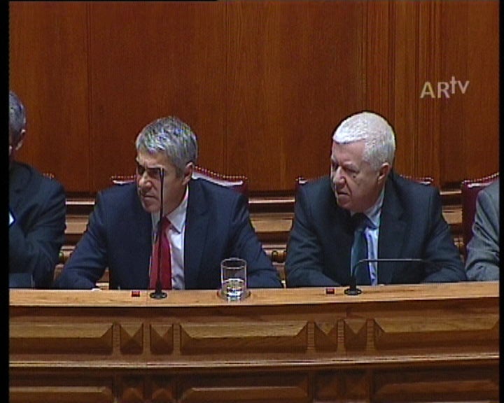 OE marca debate quinzenal na AR