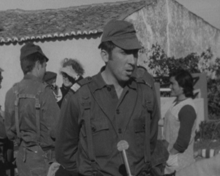 Militares sensibilizam população para ato eleitoral