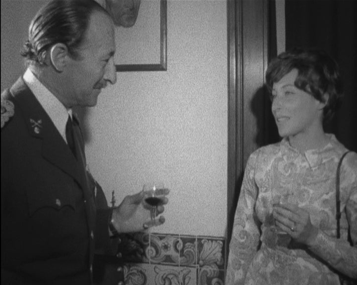 Viana Rebelo recebe delegações dos participantes do Campeonato de Pára-quedismo