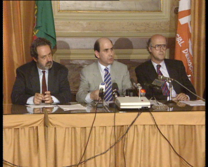 Deputados do PSD visitam hospitais