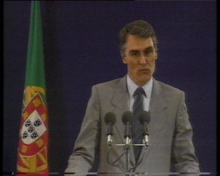 14º mês a pensionistas da Segurança Social e Função Pública