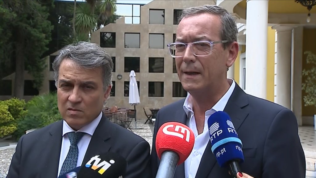 Crise nas maternidades