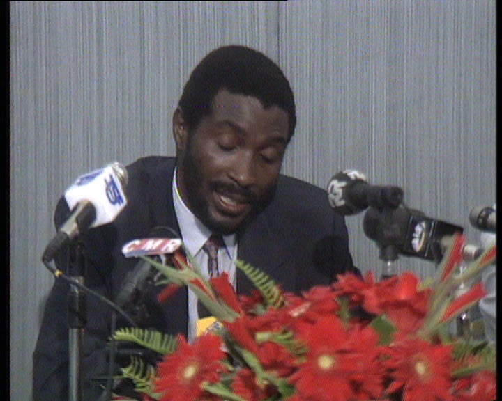 Conferência de imprensa de Amadeu Chitekelu