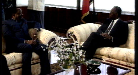 Encontro entre Eduardo dos Santos e Jonas Savimbi