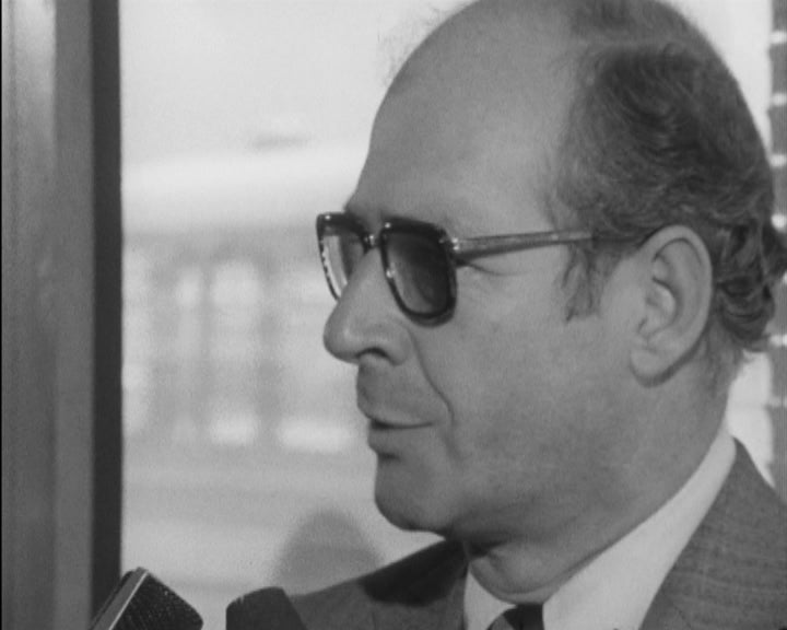 Partida de Willi Bald para Áustria