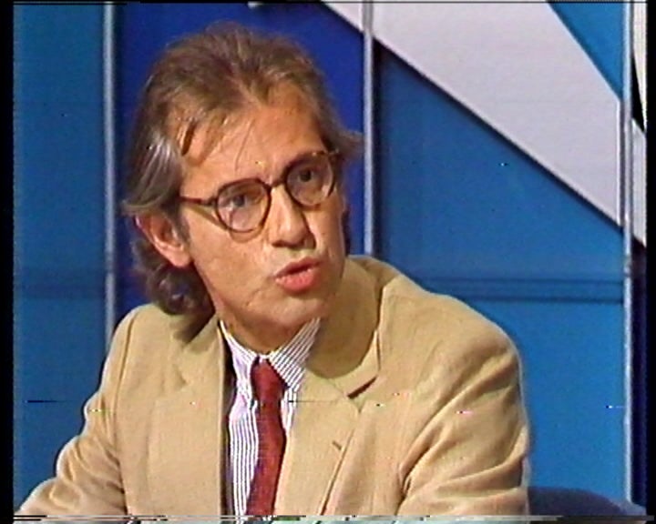 Entrevista de estúdio a Vasconcelos Porto