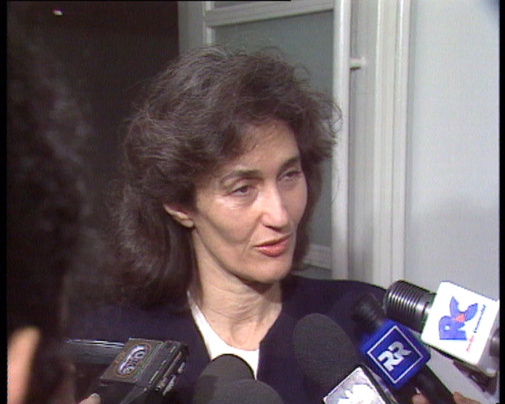 Teresa Gouveia recebe autarcas