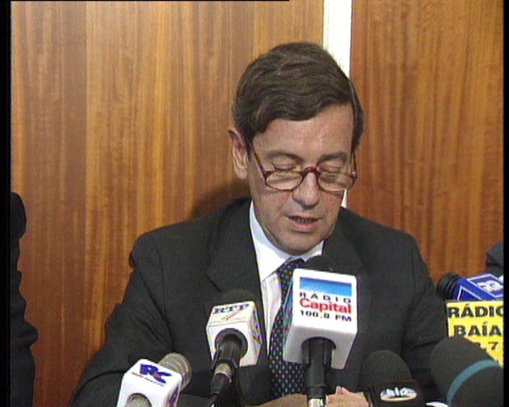 Conferência de imprensa de Ferraz da Costa