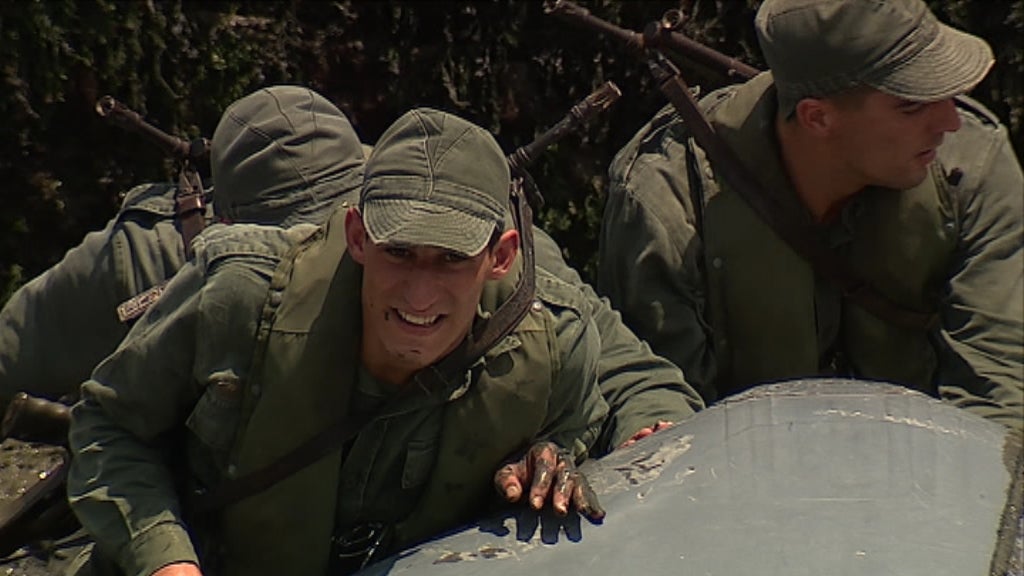 No País dos Campeões: Escola de Fuzileiros da Marinha