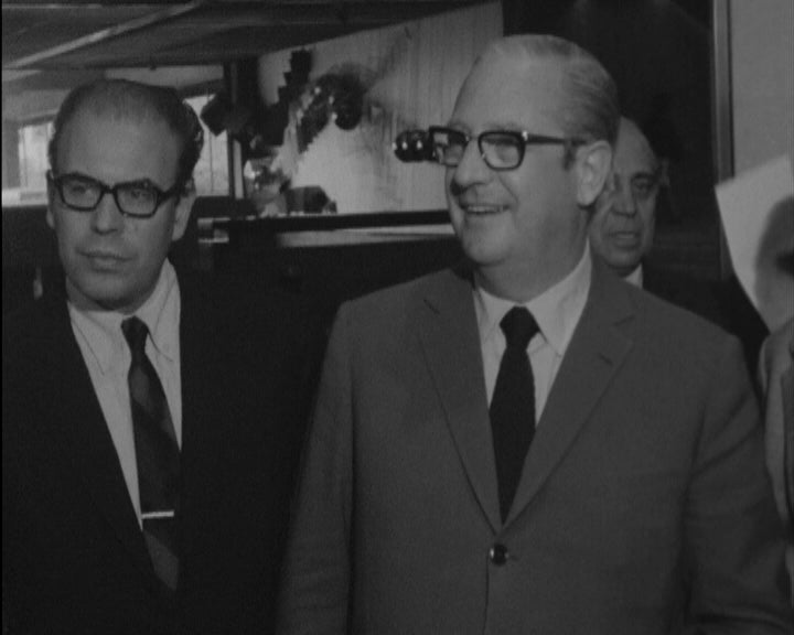 Moreira Baptista visita exposição “Algumas Obras da Pintura Contemporânea”