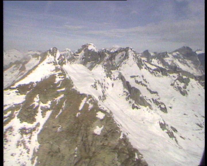 Alpinistas portugueses feridos