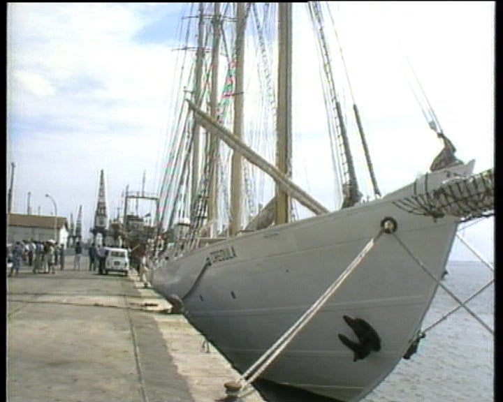 Despedida do navio “Creoula”