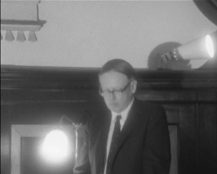 Conferência de imprensa de Harold Livermore