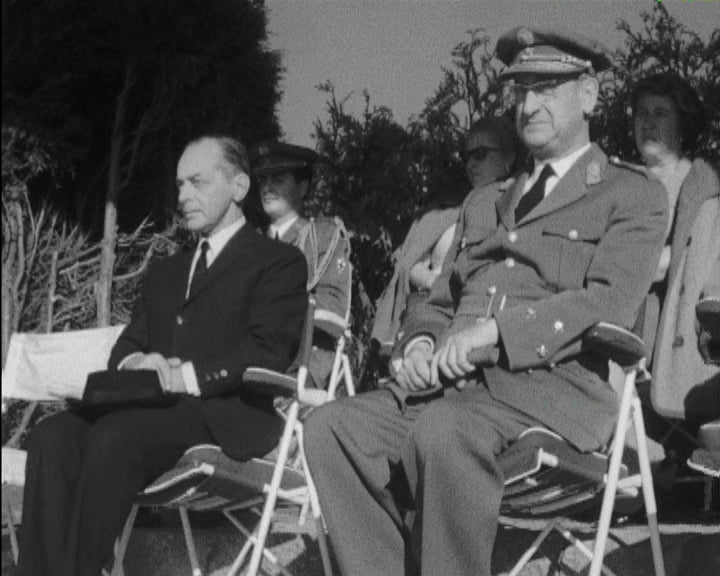 Despedida de contingente militar em Leixões