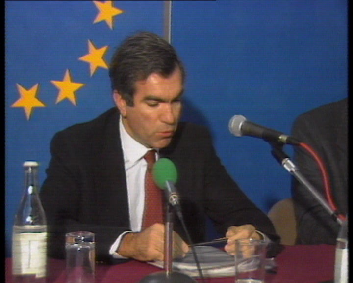 Seminário sobre o aproveitamento dos recursos minerais