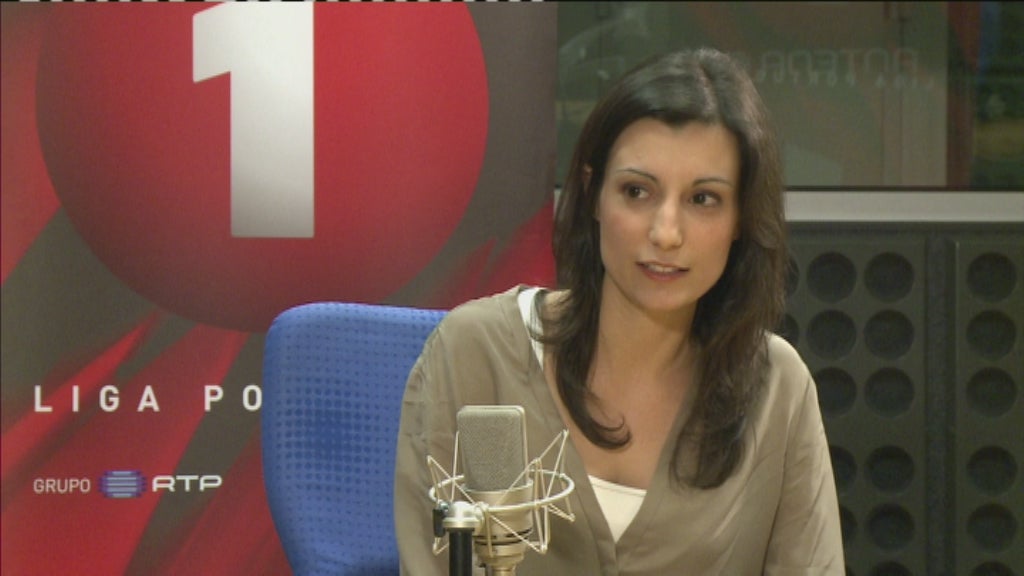 Maria Flor Pedroso entrevista Maria José Nunes Pereira