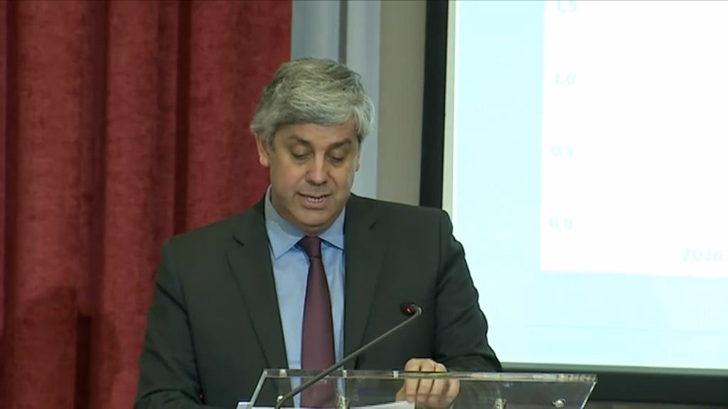 Mário Centeno critica à oposição