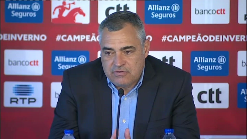 Conferência de imprensa de José Couceiro