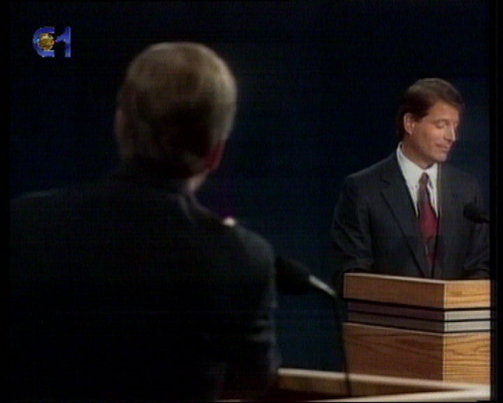 Debate de candidatos presidenciais