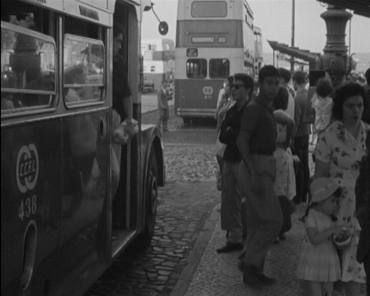 Cais do Sodré num domingo de manhã