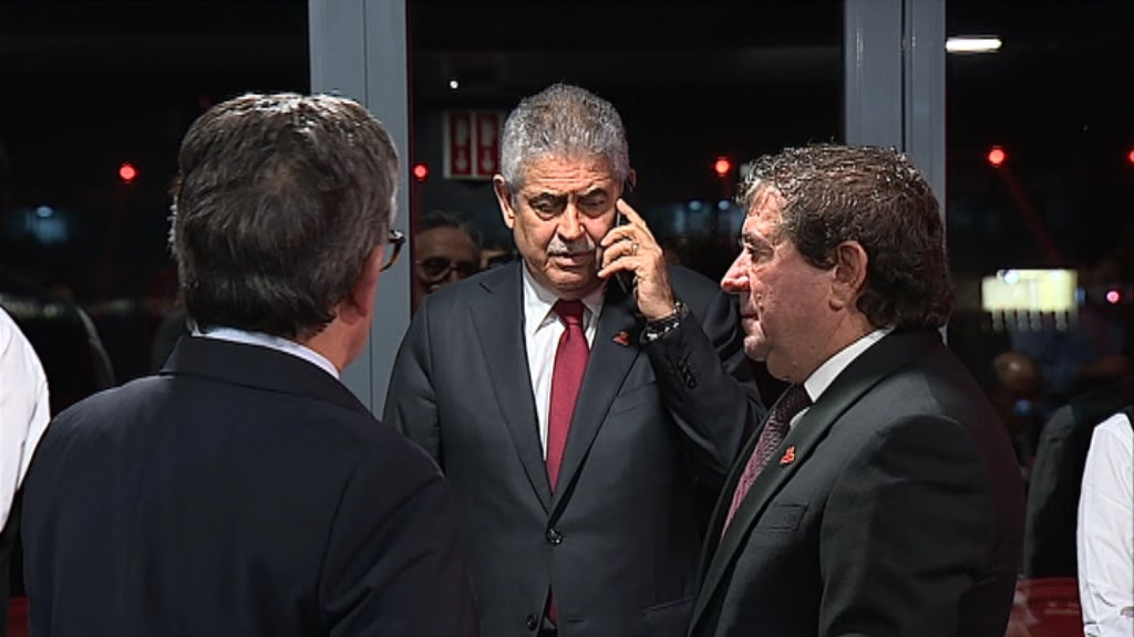 Rui Vitória mantêm-se no Benfica