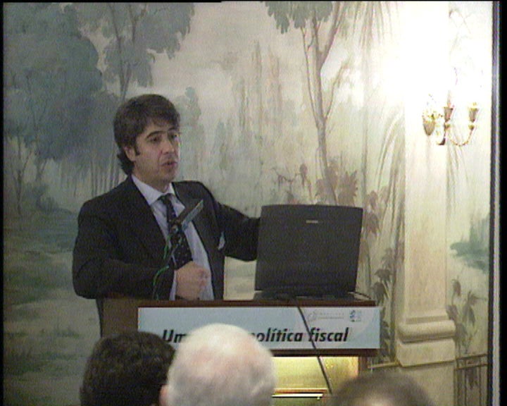 Durão Barroso critica reforma fiscal