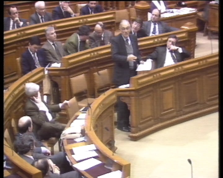 Debate sobre política de educação