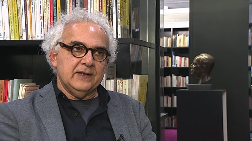 Livro de Milton Hatoum