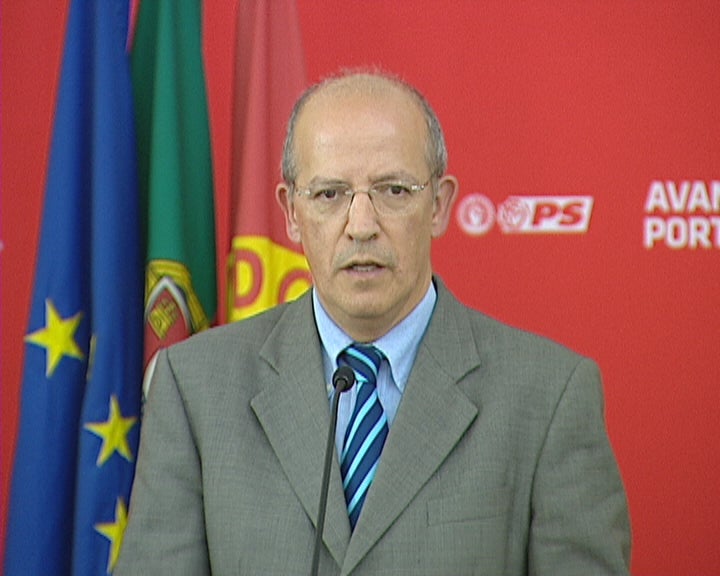 PS defende aumento de impostos