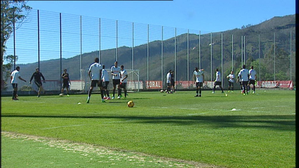 Futebol: Treino do Clube Desportivo Nacional