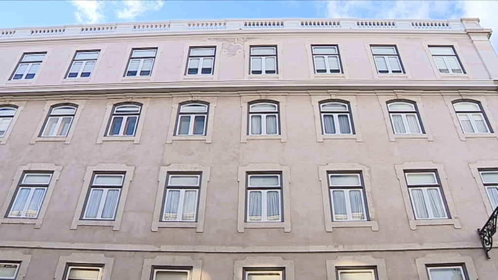 Esquerda pede exoneração do Governador do Banco de Portugal