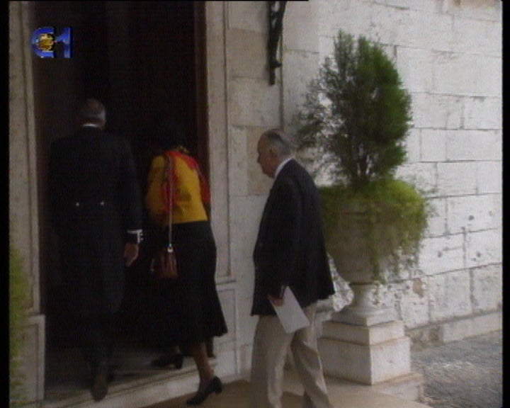 Mário Soares recebe angolanos