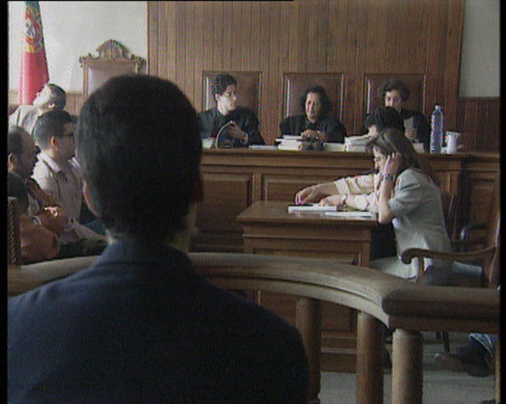 Julgamento de agente da PSP