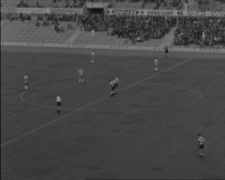 Futebol: Desportivo de Lourenço Marques vs FC Porto