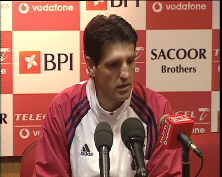 Sport Lisboa e Benfica desmente falência