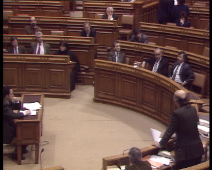 Privatizações em debate no Parlamento