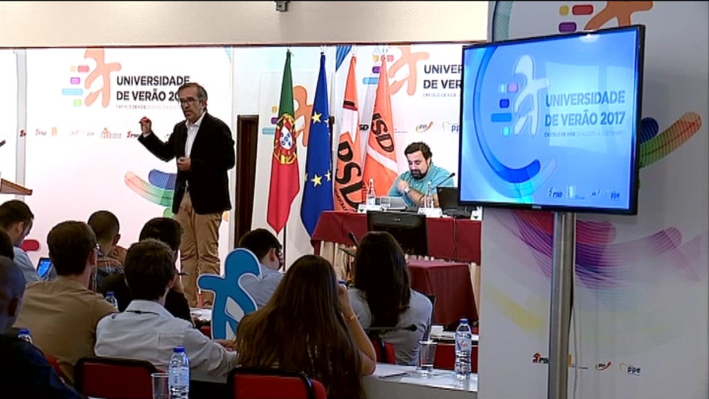 PSD e PS trocam acusações sobre incêndios