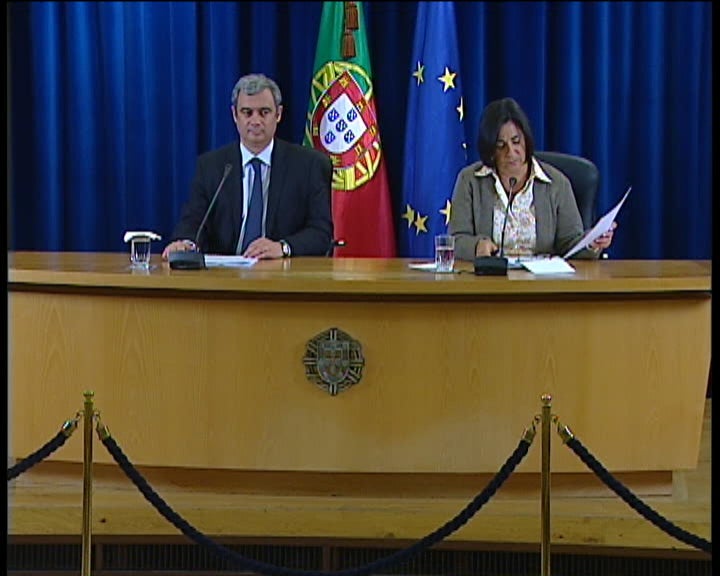 Conselho de Ministros anula apoio aos desempregados