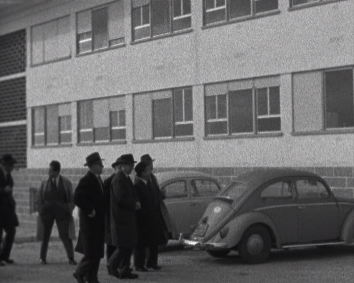 Azevedo Coutinho e Amaro da Costa visitam a EAN