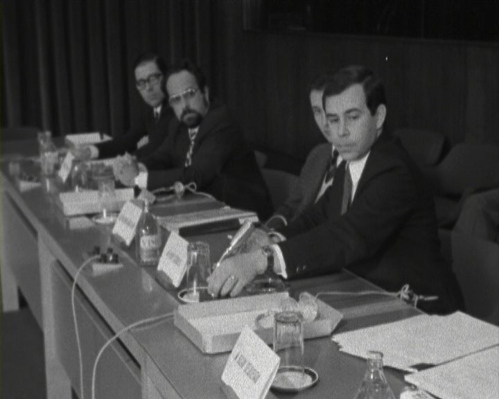 Curso de Reciclagem sobre Economia e Transportes