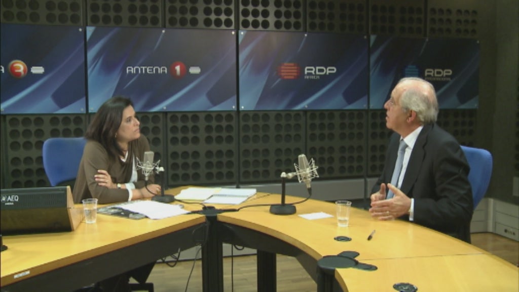 Maria Flor Pedroso entrevista Silva Peneda