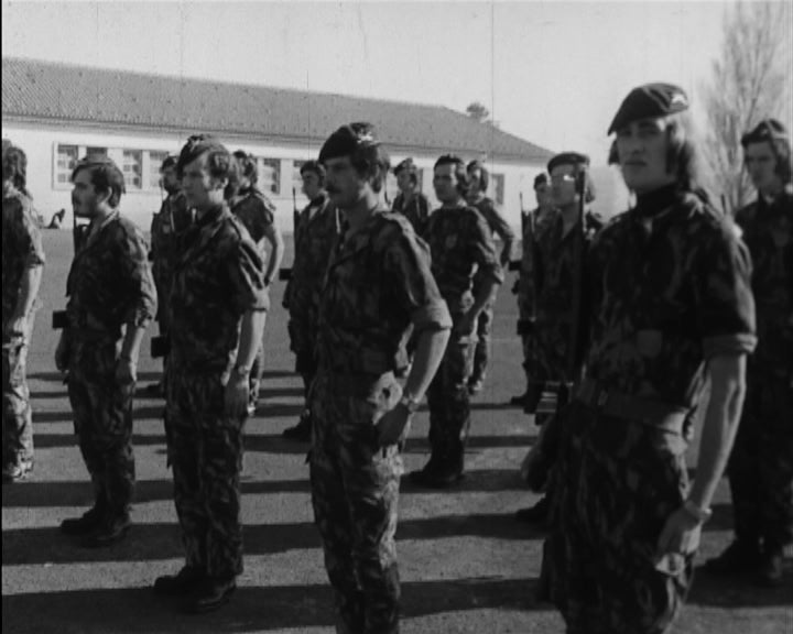 Juramento de bandeira no RALIS em Lisboa