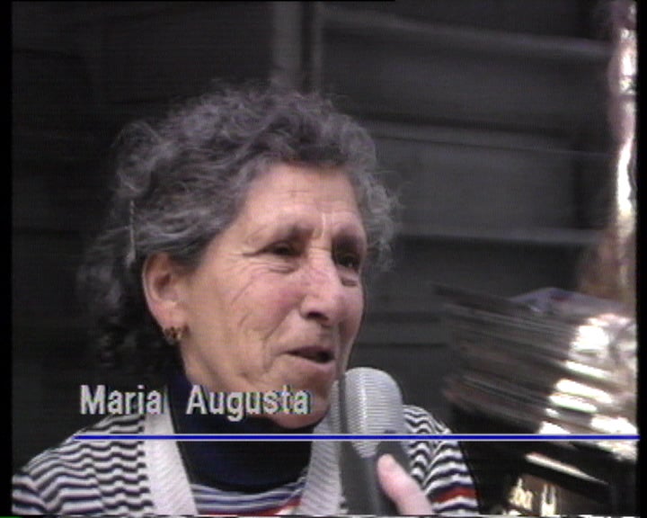 Conflito entre ardinas e jornais