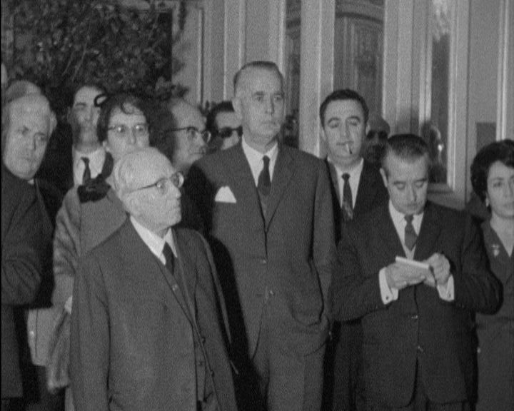 Recepção à comunicação social no SNI