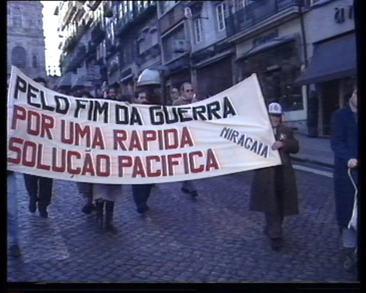 Manifestação pela Paz no Porto