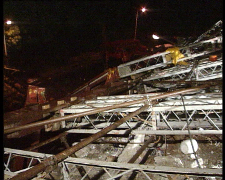 Desabamento de ponte em Benfica